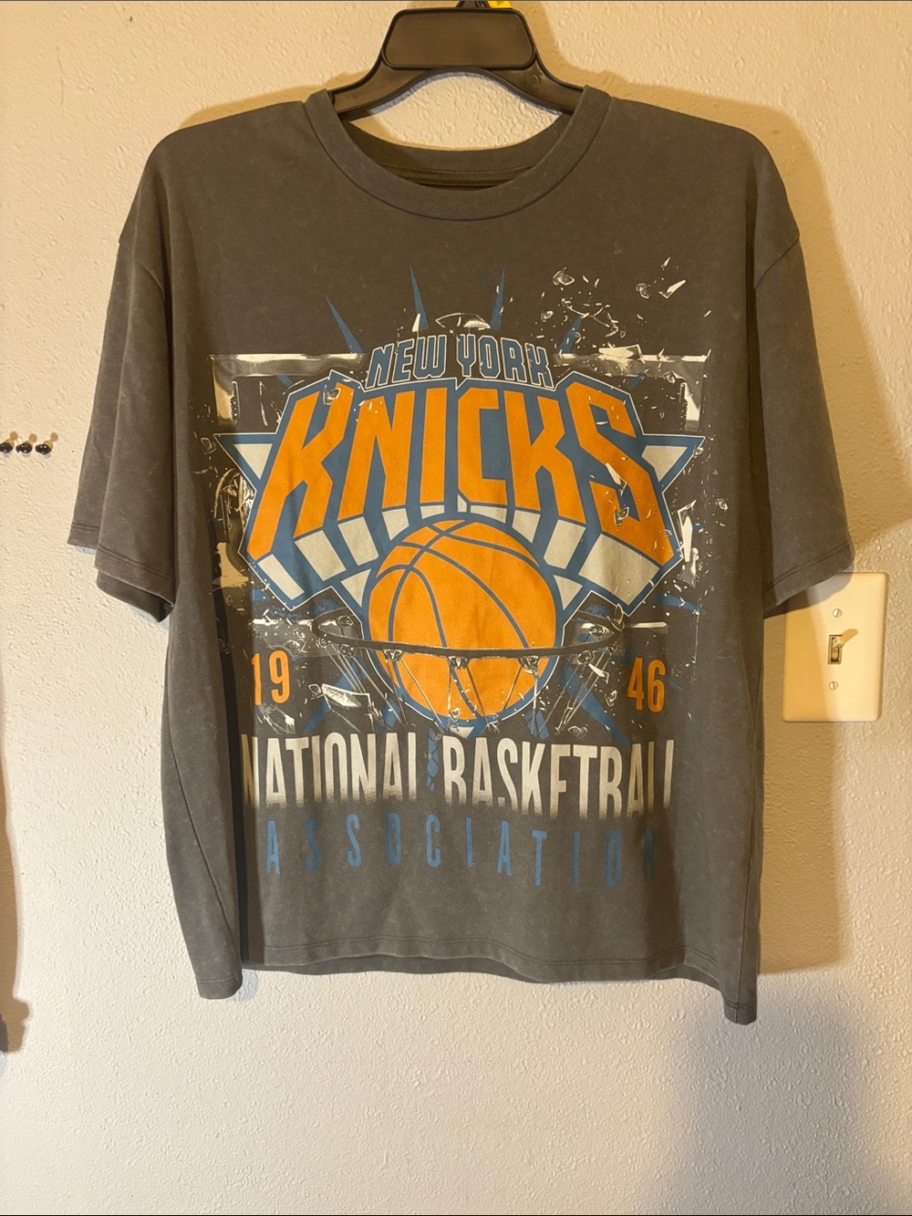 NBA New York Knicks Gray Tee with Orange and Blue Logo